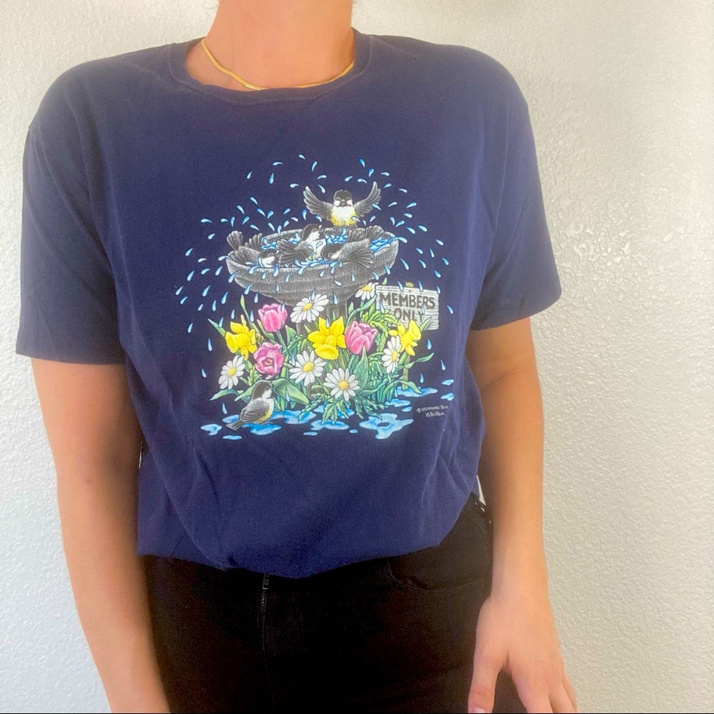 Vintage 90s Bird Nature Members Only Granny Tee